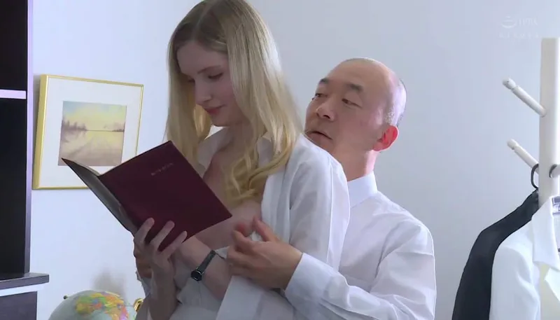 Cô vợ chấp nhận làm gấu cho đối tác của gã chồng để trả nợ